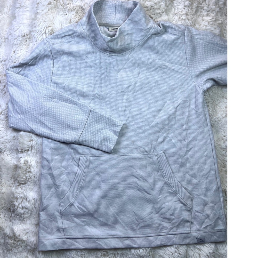 LL Bean Womens XS Light Gray Waffle Knit Mock Neck Kangaroo Pocket Pullover. A37